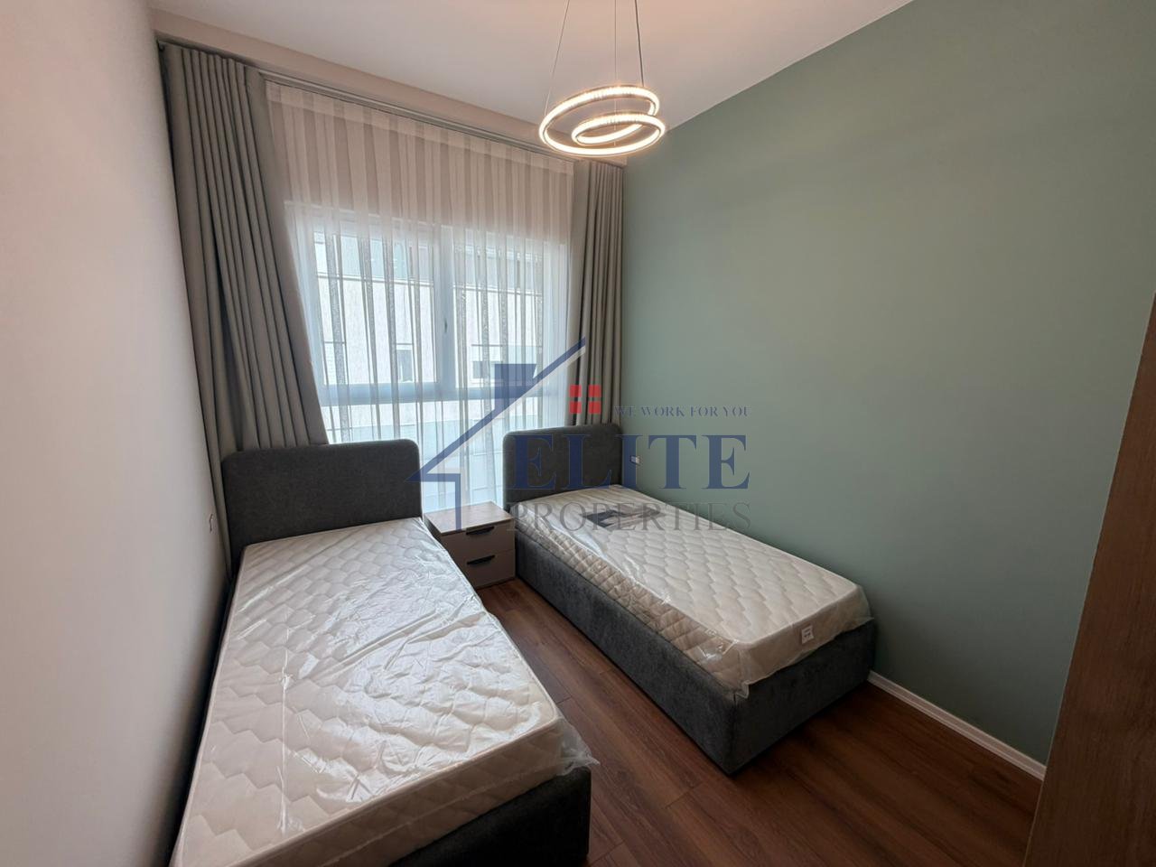 Aura Kompleks ,apartament 2+1+2 me qira - Rruga Dritan Hoxha
