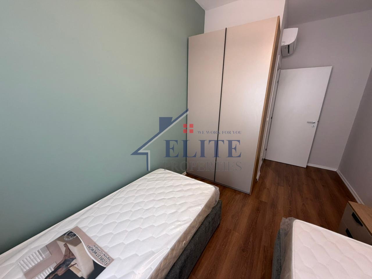 Aura Kompleks ,apartament 2+1+2 me qira - Rruga Dritan Hoxha