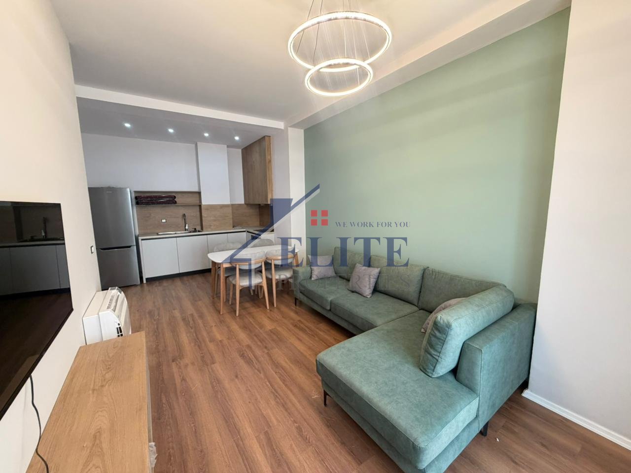 Aura Kompleks ,apartament 2+1+2 me qira - Rruga Dritan Hoxha