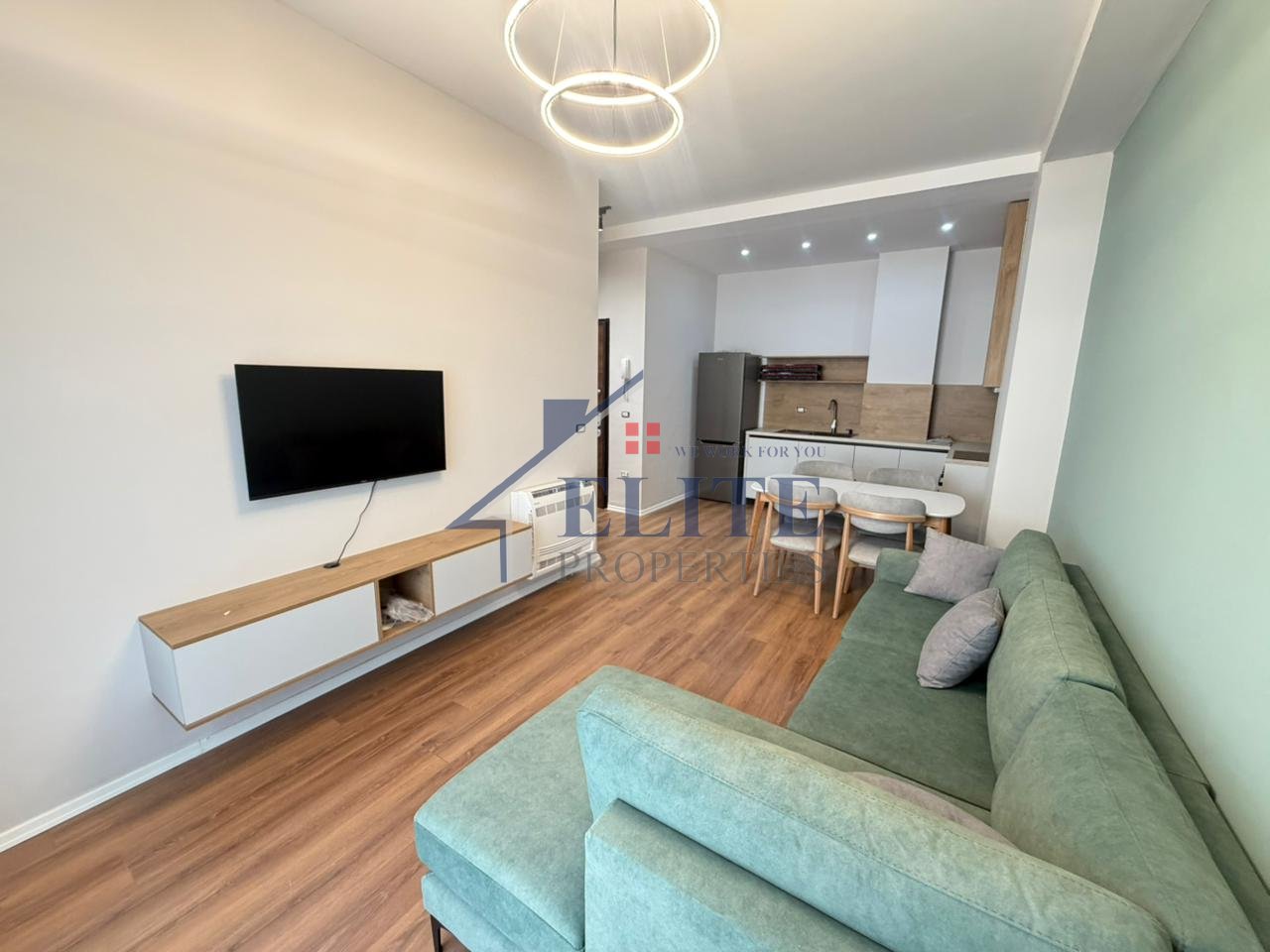 Aura Kompleks ,apartament 2+1+2 me qira - Rruga Dritan Hoxha