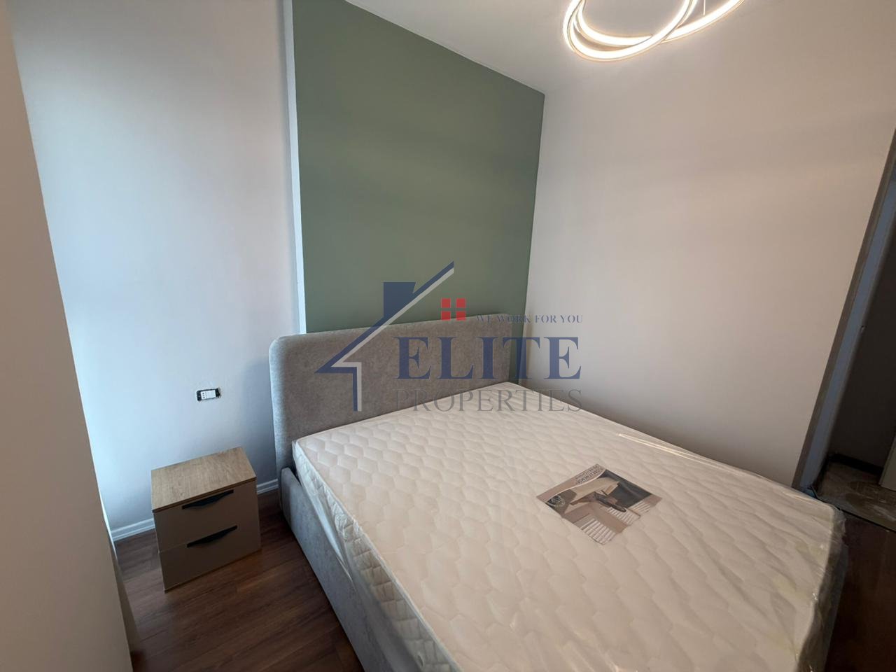 Aura Kompleks ,apartament 2+1+2 me qira - Rruga Dritan Hoxha