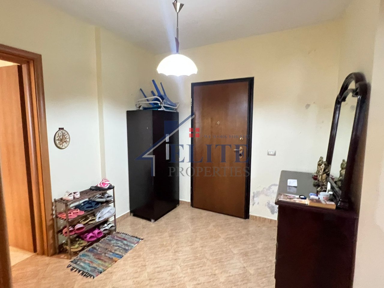 Golem, apartament 2+1 ne shitje