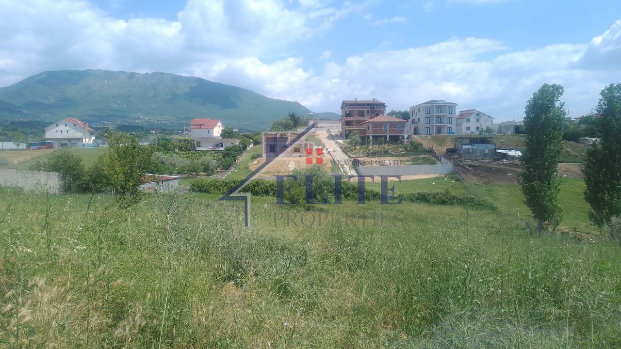 Farkë, land for sale