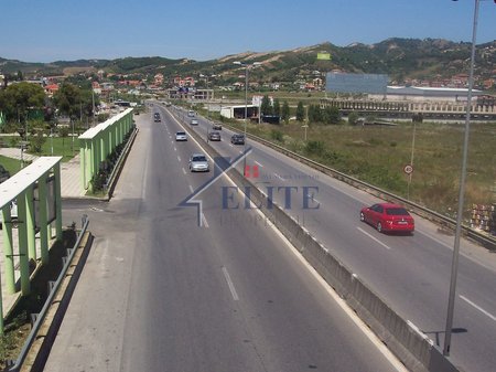 Vorë, tokë në shitje