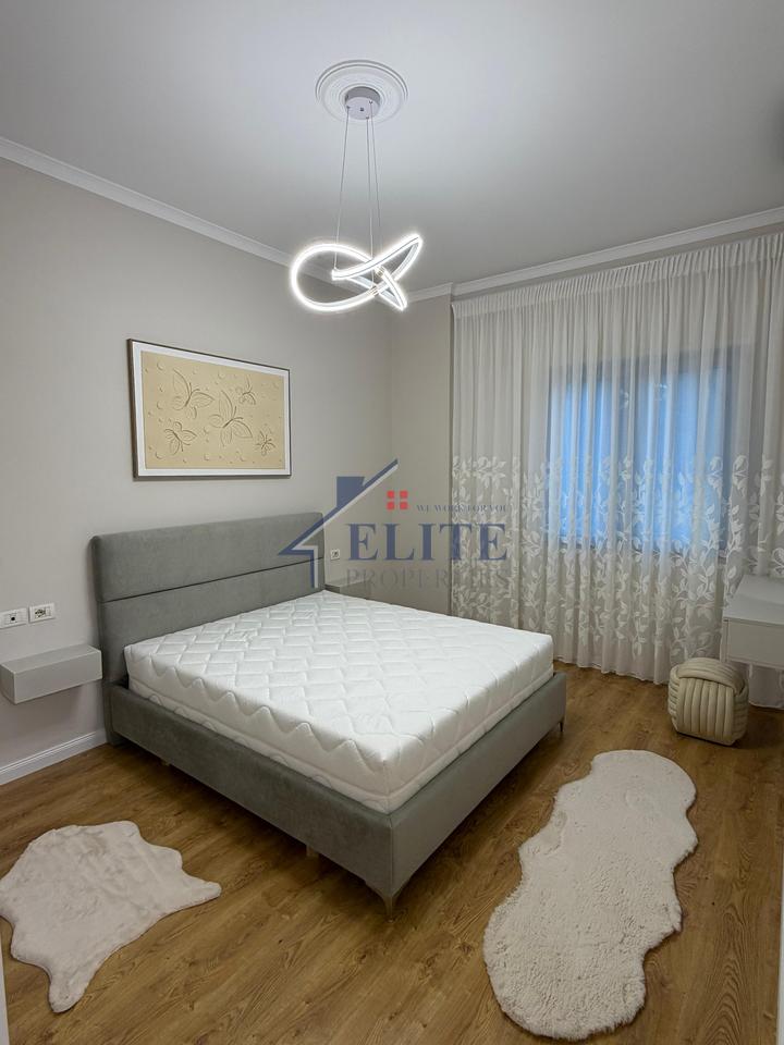 Vila L Astir, apartament 2+1 në shitje