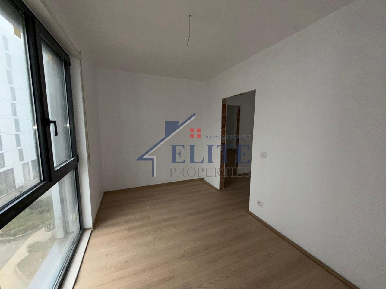 Akses Tirana, pranë Ish-Doganes, apartament/zyre me qira