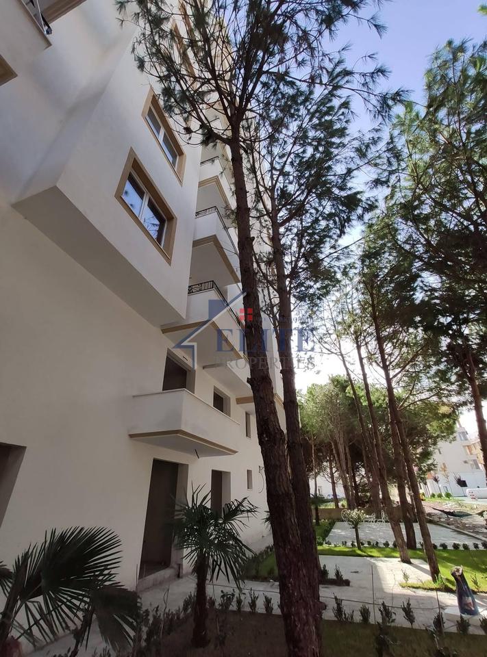 Golem, apartament 1+1 në shitje