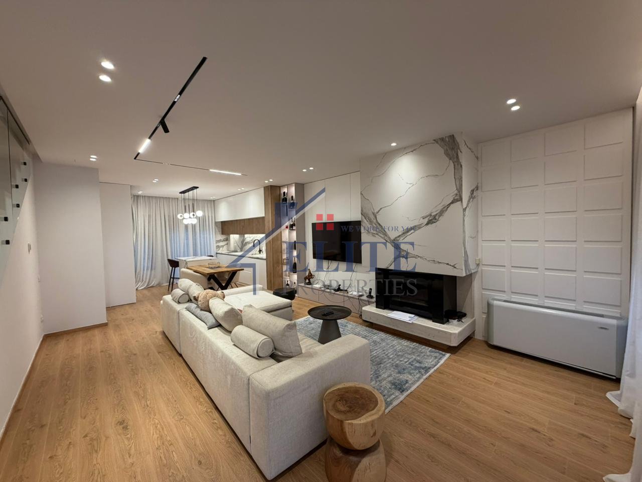 Pranë Teg-ut, vilë me qira