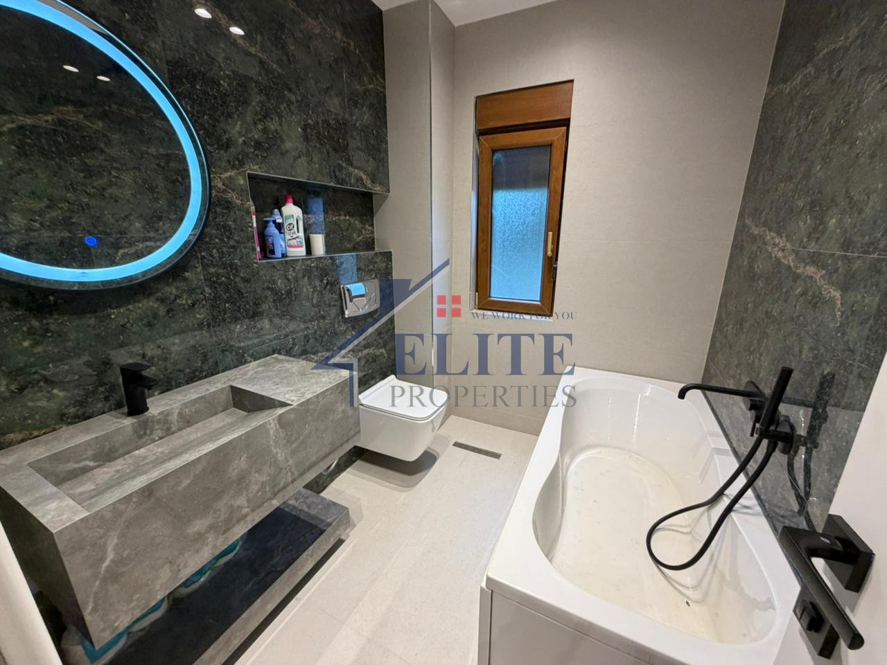 Pranë Teg-ut, vilë me qira