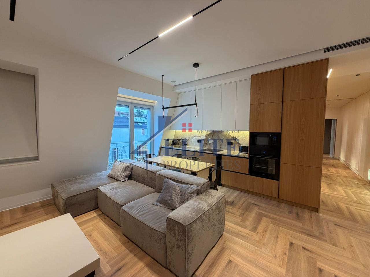 Pranë TEG, apartament 2+1 me qira