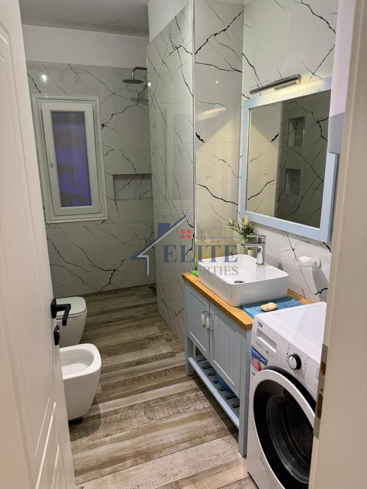 Train Station - Two bedroom apartment for rent