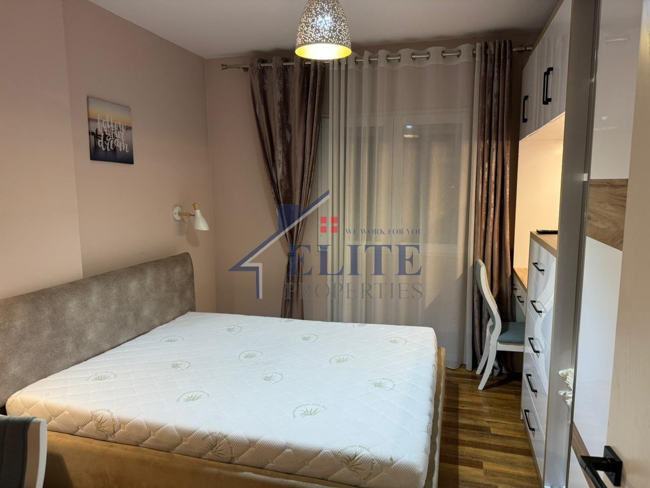 Train Station - Two bedroom apartment for rent