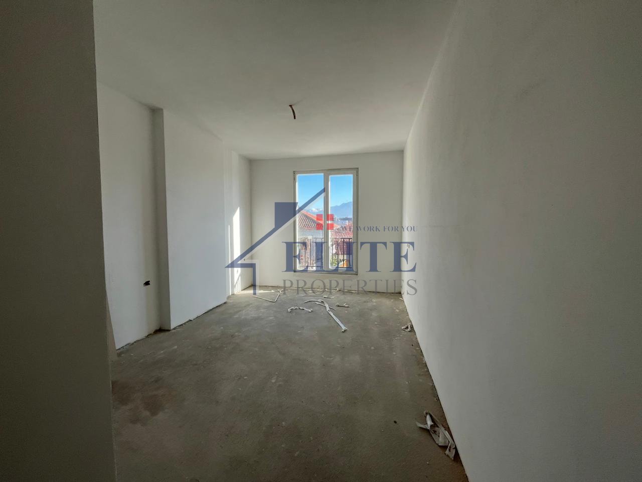 Kamez, appartamento 2+1 in vendita