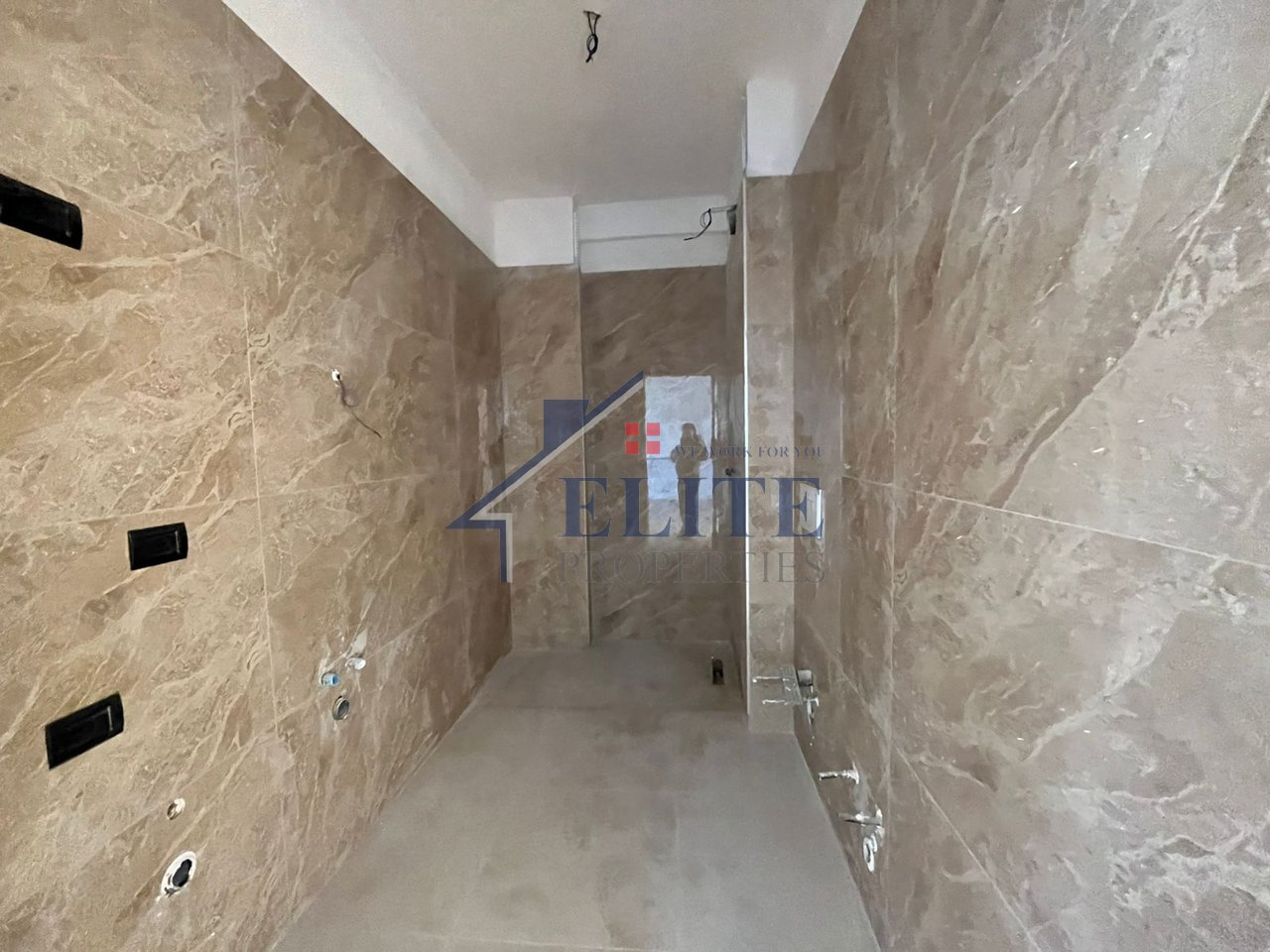 Kamëz, 2+1 apartment for sale