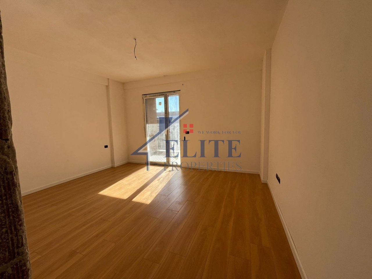 Kamëz, 2+1 apartment for sale