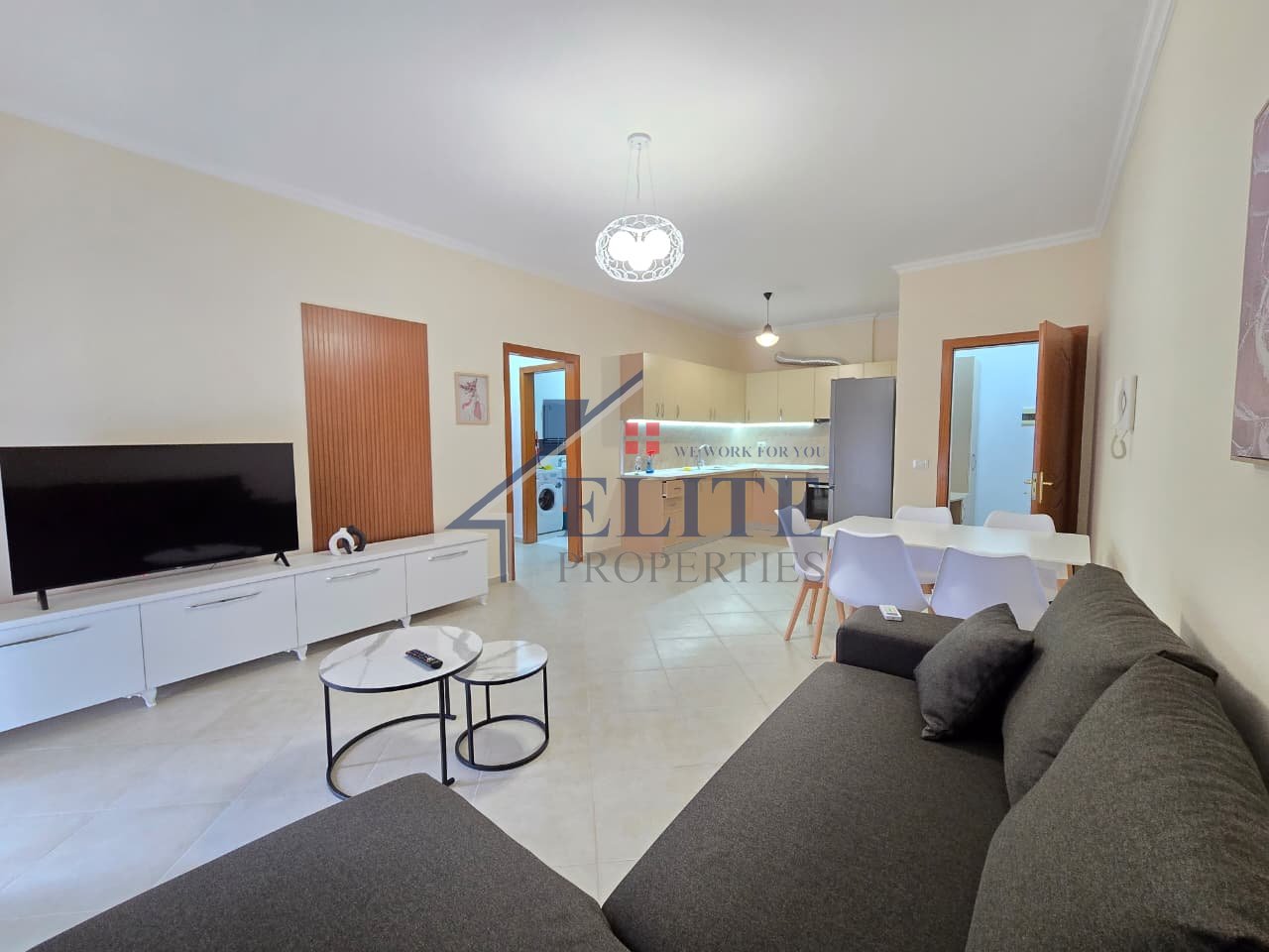 Yzberisht, appartamento con due camere da letto in affitto