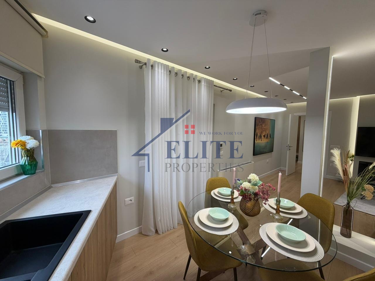 Zogu i Zi, apartament 2+1 në shitje