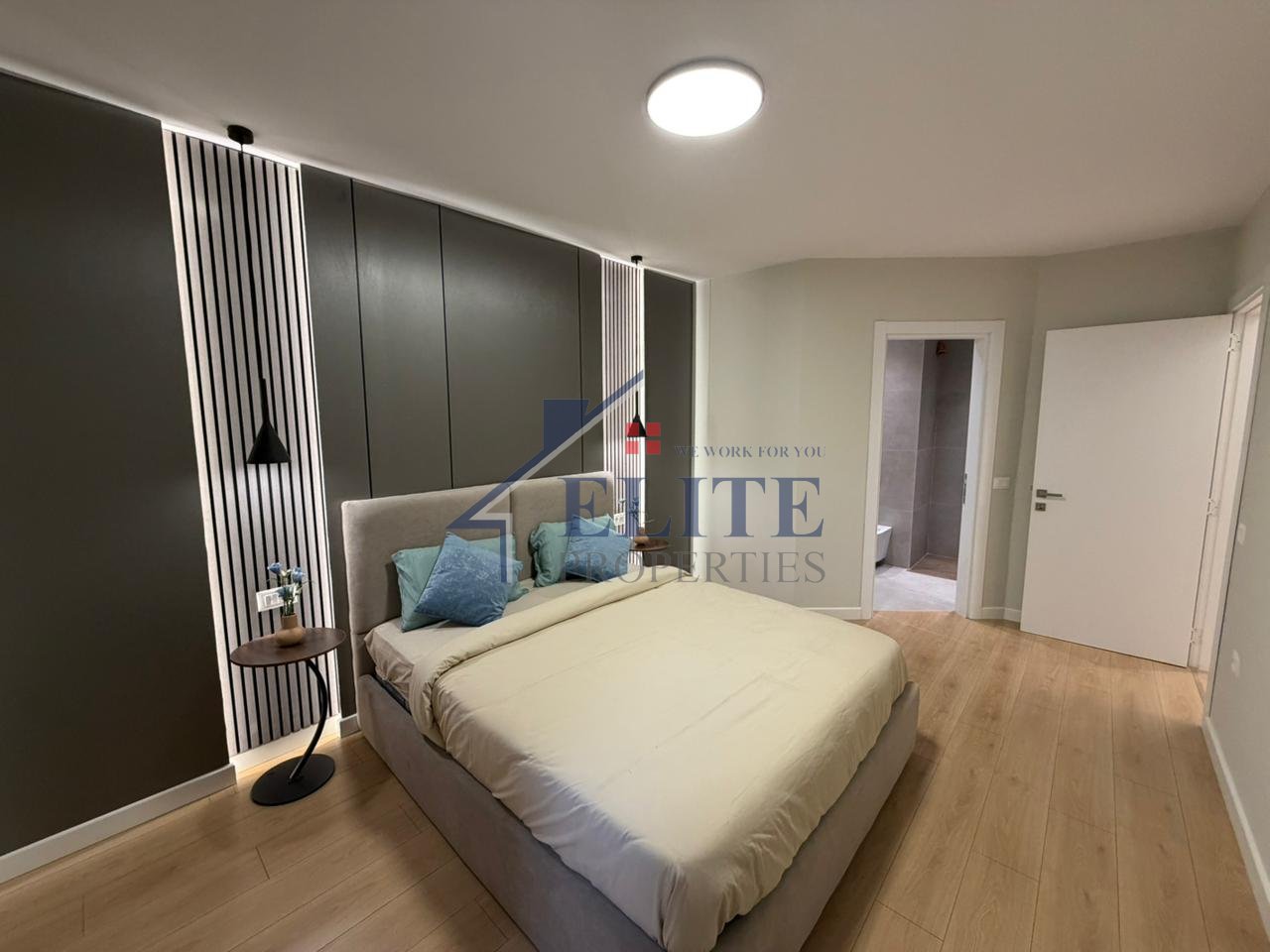 Zogu i Zi, apartament 2+1 në shitje