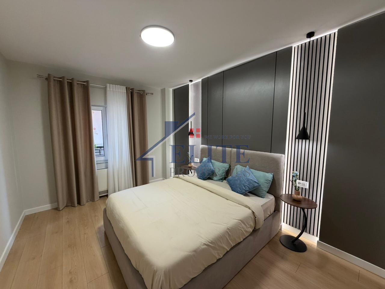 Zogu i Zi, apartament 2+1 në shitje