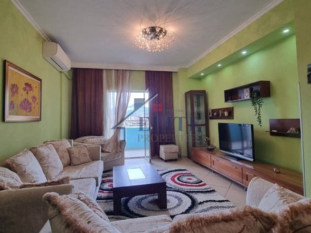 Zogu i Zi, two bedrooms apartment for rent