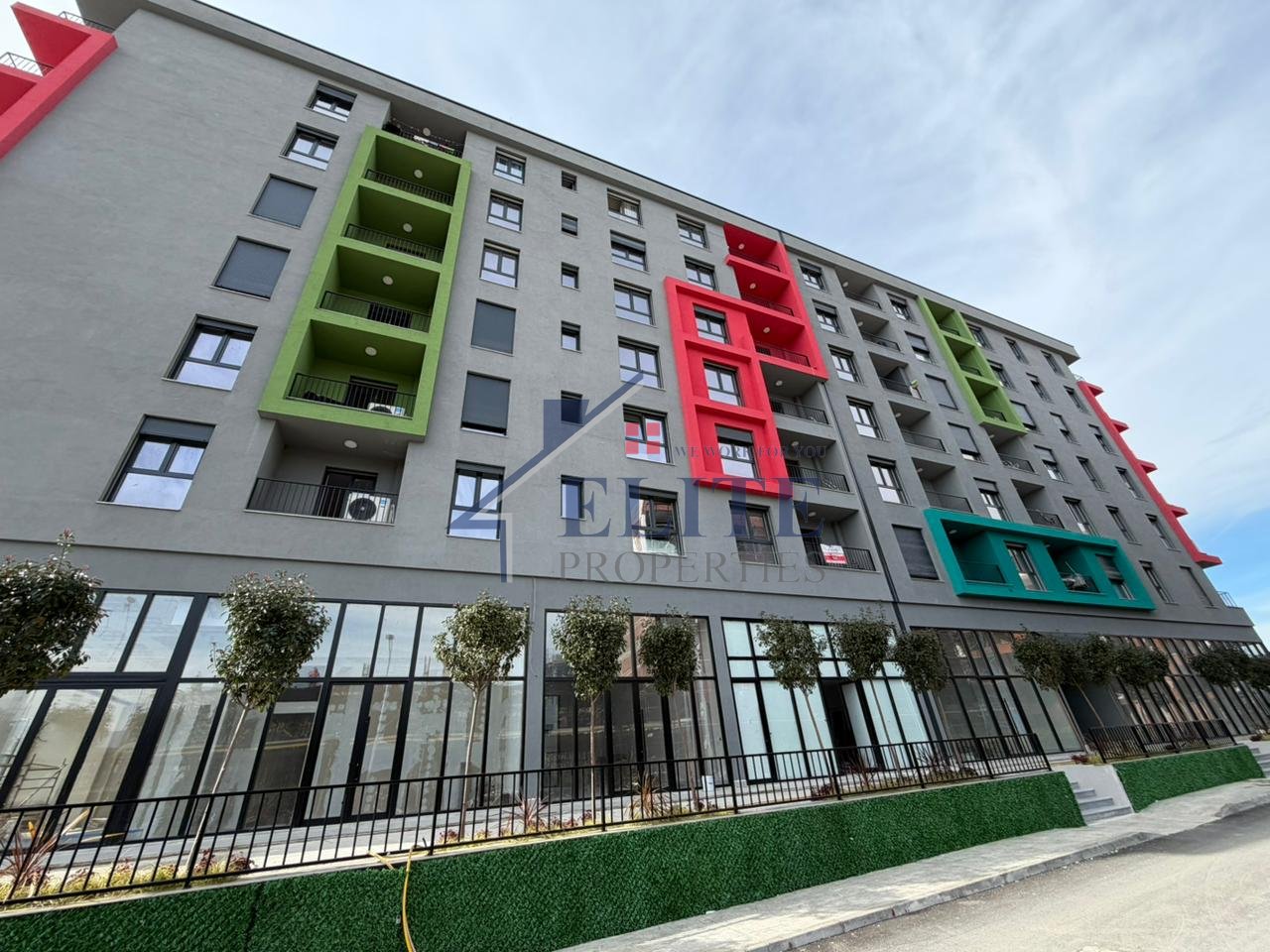 Color Splash Residence Paskuqan, apartament 2+1 në shitje