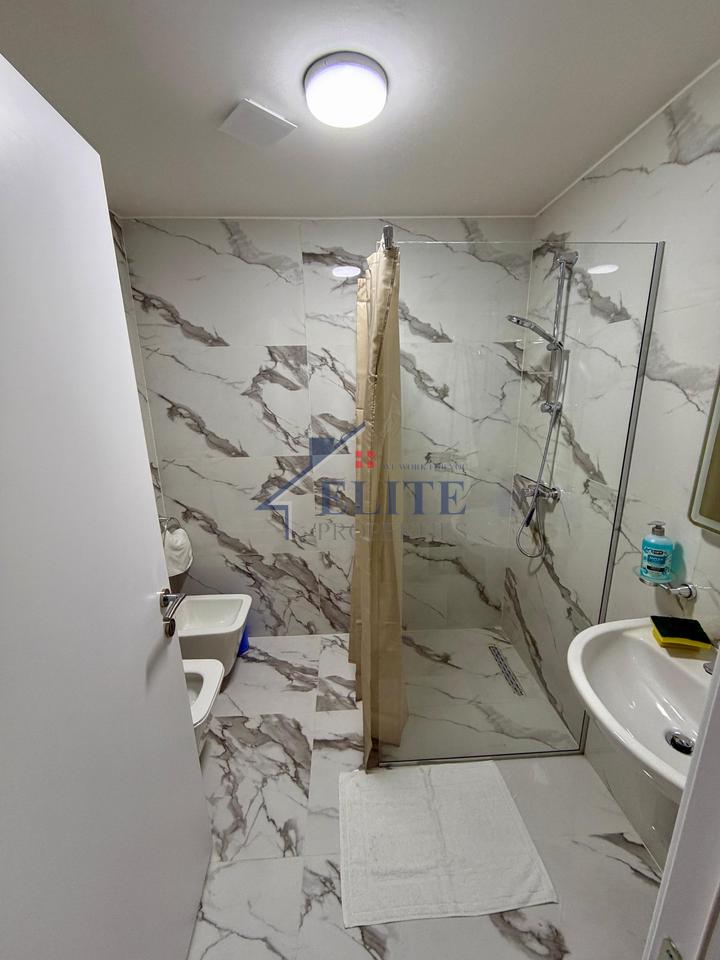 Akses Tirana, pranë Ish-Doganes, apartament 2+1 me qira
