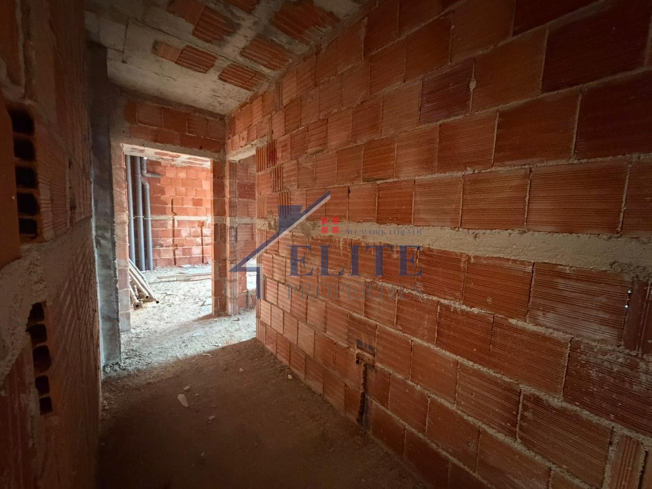 Ringside Residence Paskuqan, apartament 2+1 në shitje