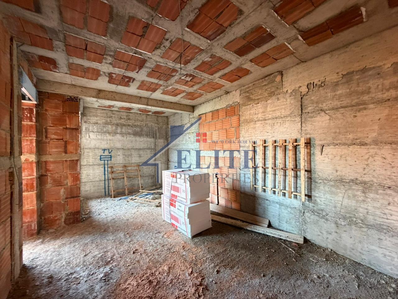 Ringside Residence Paskuqan, apartament 2+1 në shitje