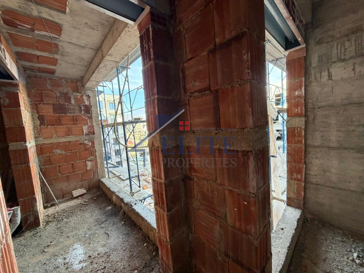 Ringside Residence Paskuqan, apartament 2+1 në shitje