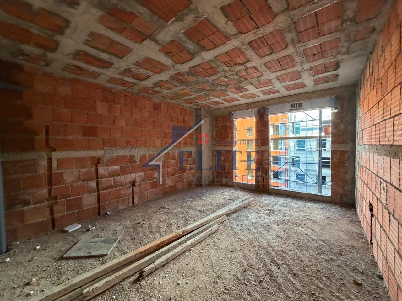 Ringside Residence Paskuqan, apartament 2+1 në shitje