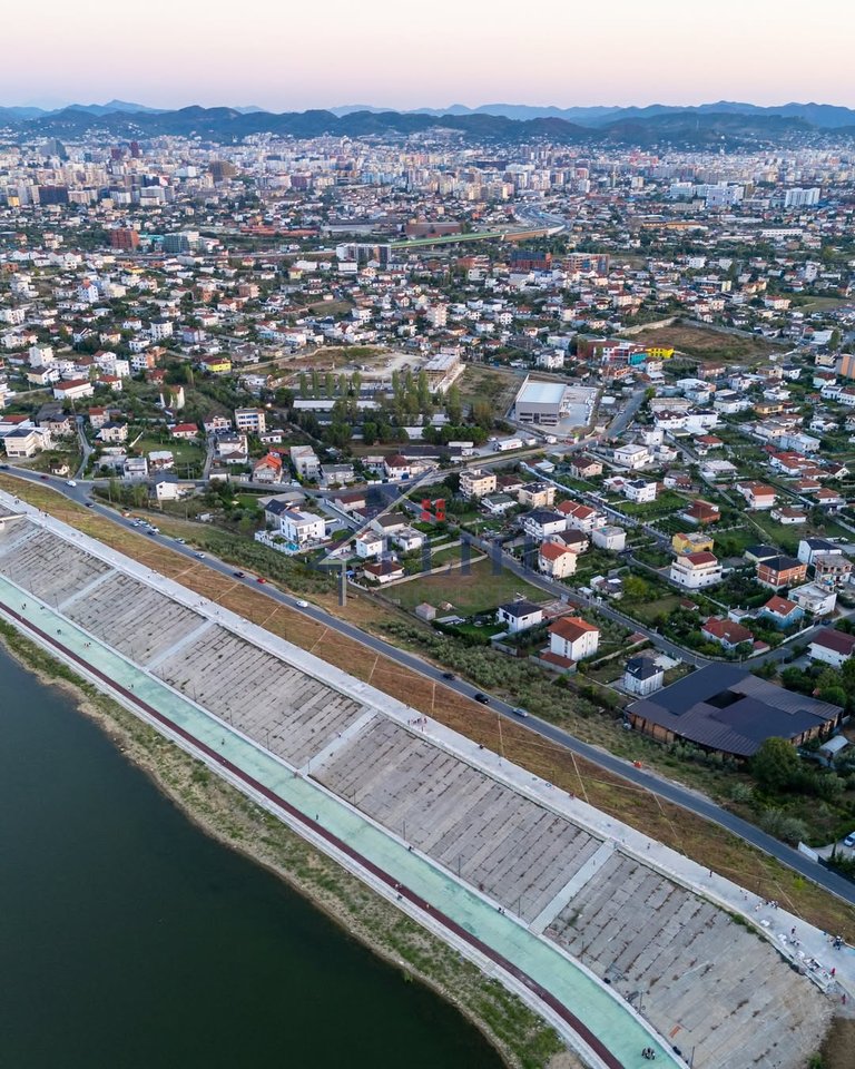 Paskuqan, appartamento con una camera da letto in vendita