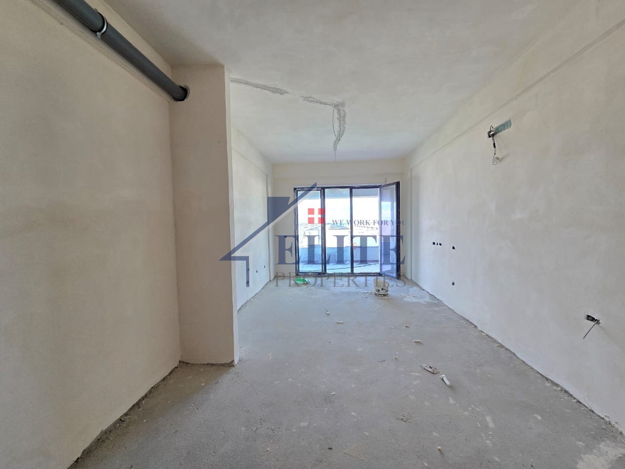 Turquoise Marina Hamallaj, apartament 1+1 në shitje