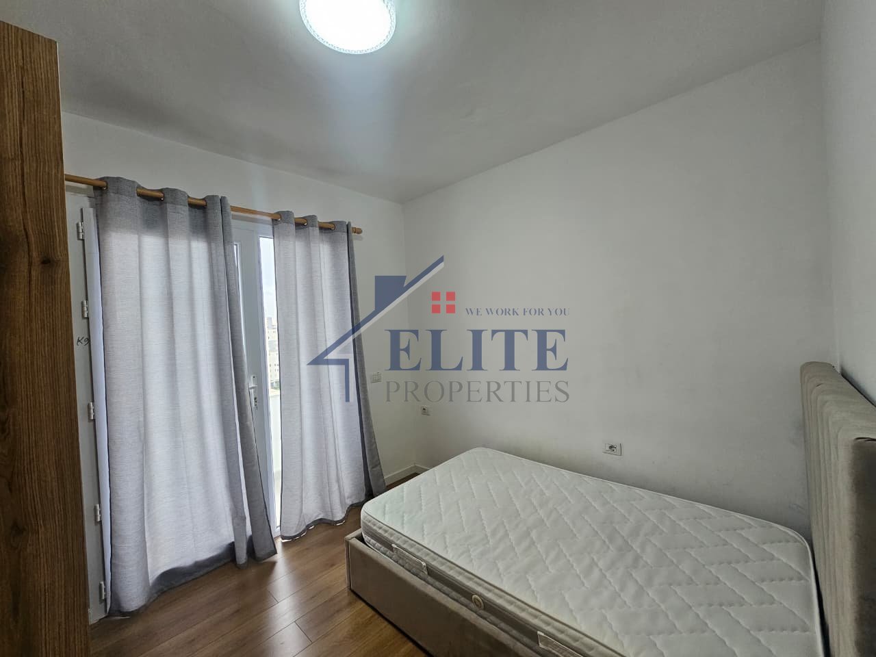 Apartament 3+1 me Qira – Ish Fusha e Aviacionit / Laprakë