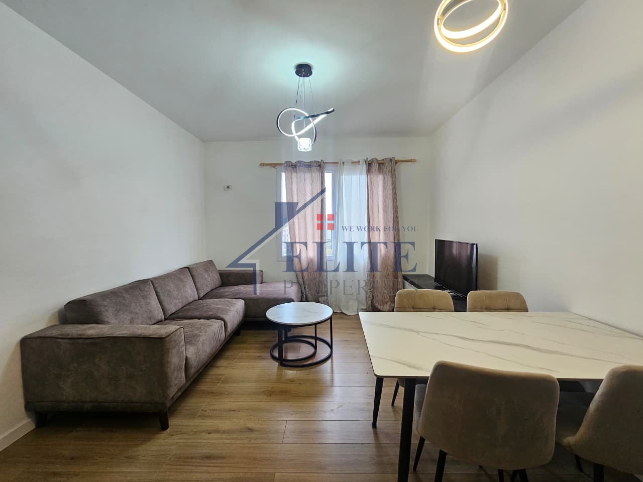 Apartament 3+1 me Qira – Ish Fusha e Aviacionit / Laprakë