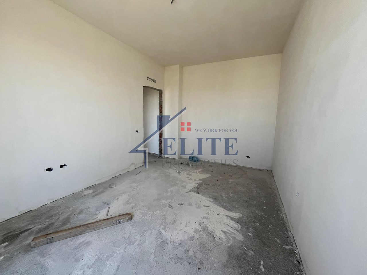 Kamez, appartamento con due camere da letto in vendita