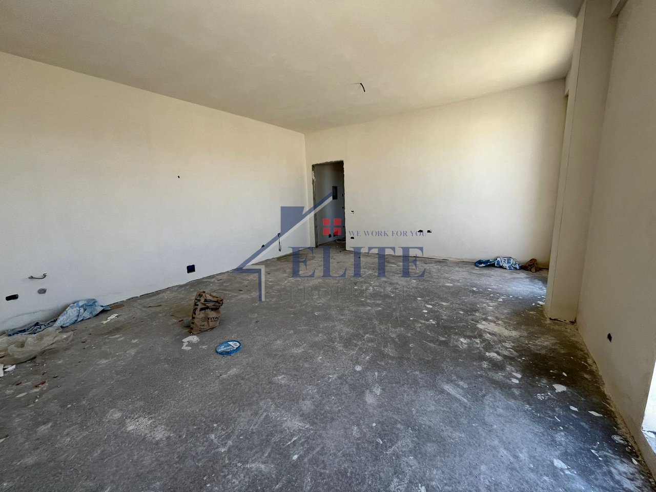 Kamez, appartamento con due camere da letto in vendita