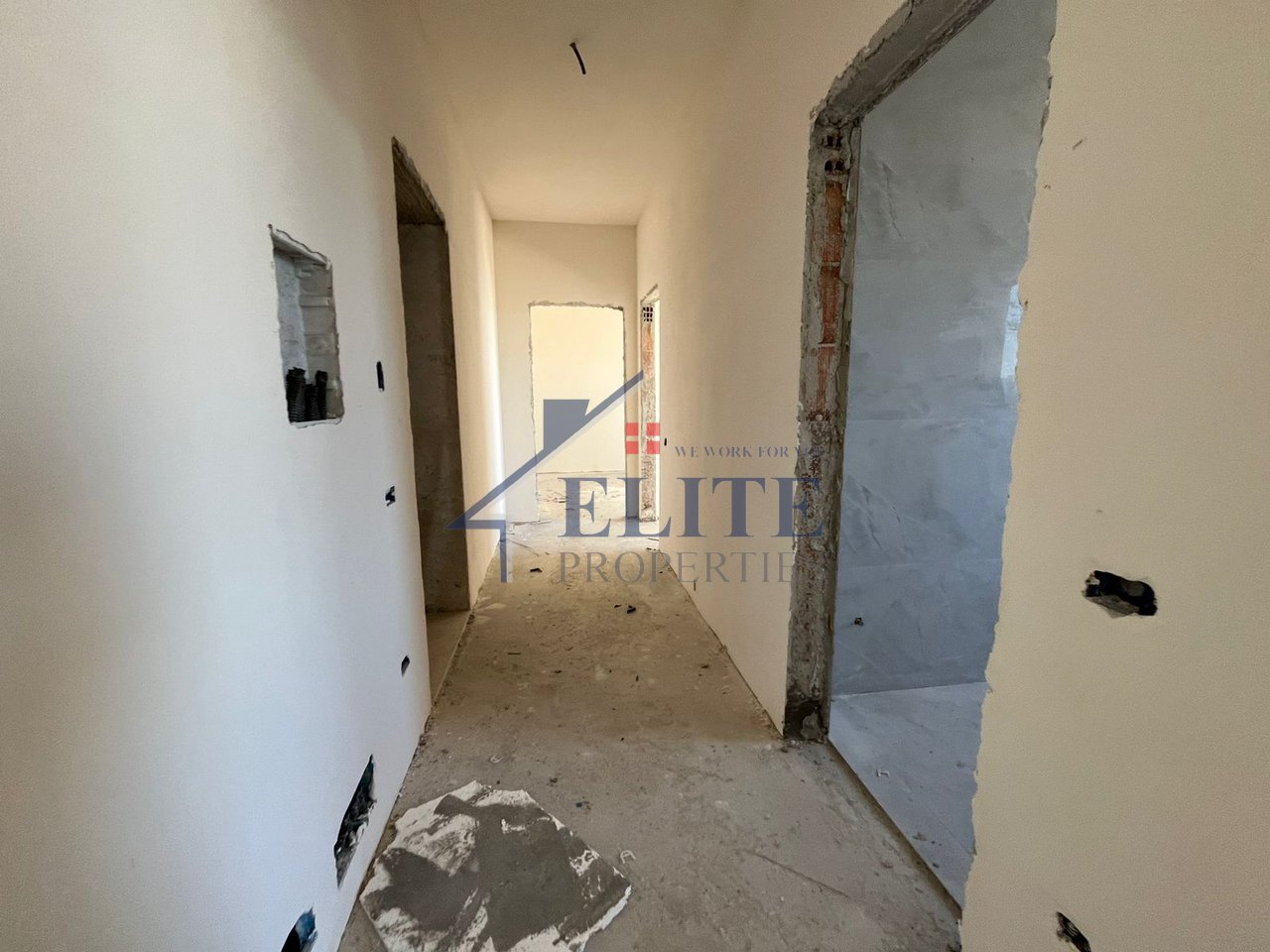 Kamez, appartamento con due camere da letto in vendita