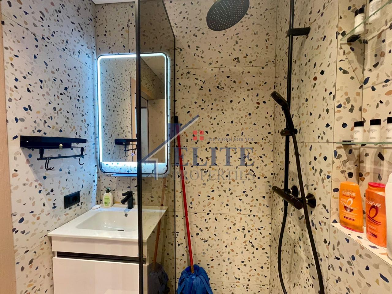 Via Myslym Shyri, appartamento 1+1 in vendita