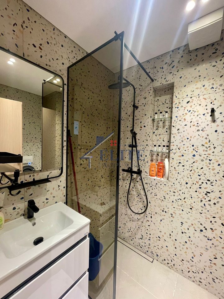 Via Myslym Shyri, appartamento 1+1 in vendita