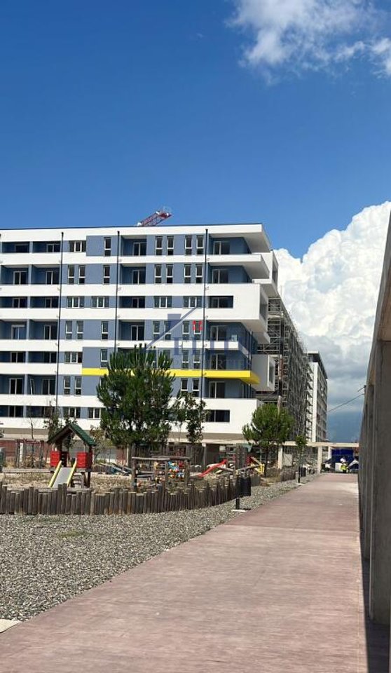 Univers City, two bedroom apartment with balcony for sale