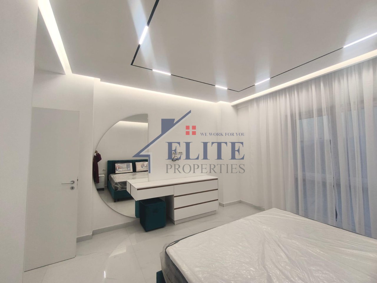 Zogu i Zi, one bedroom apartment for rent