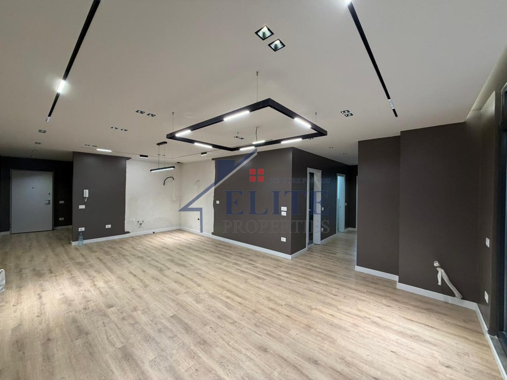 Loni Ligori Street Astir, three bedroom apartment for sale