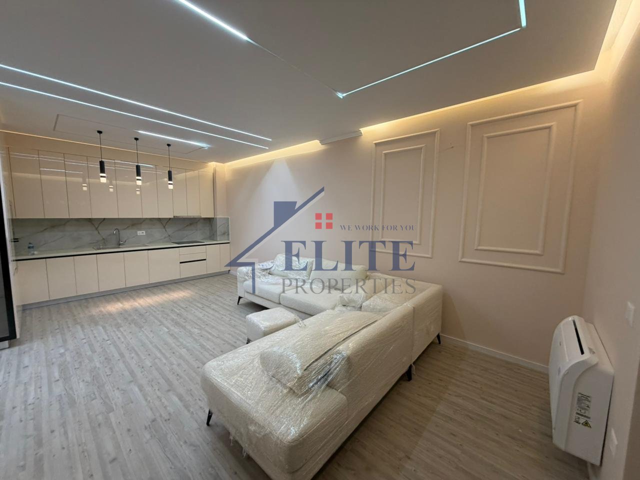 Ish Fusha e Aviacionit, apartament 2+1 për qira