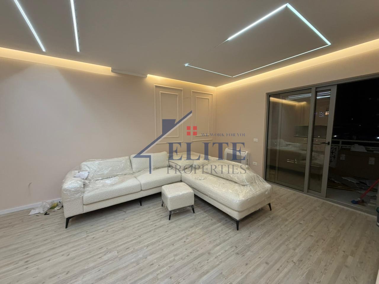 Ish Fusha e Aviacionit, apartament 2+1 për qira