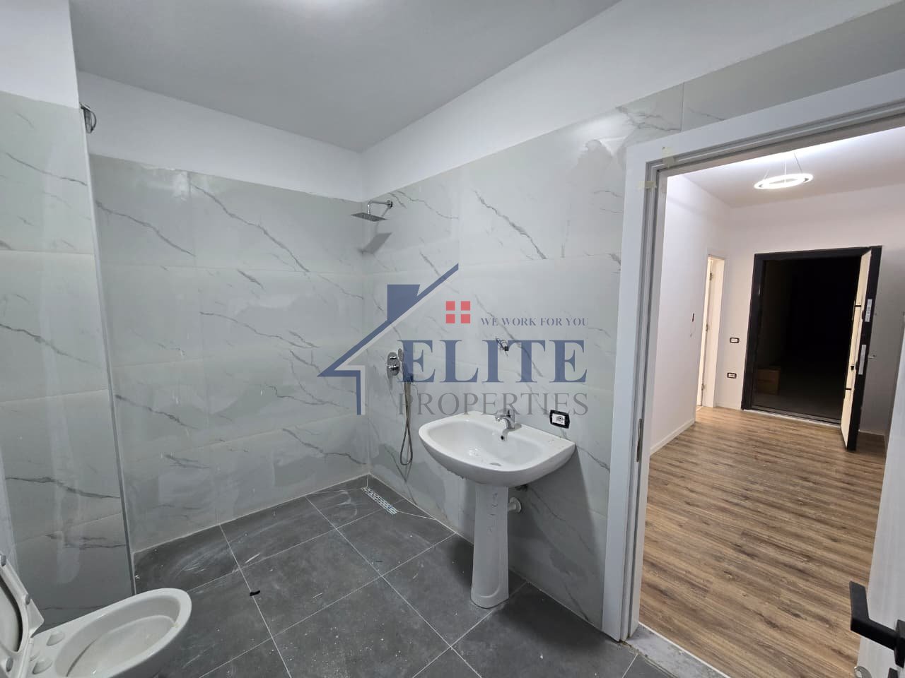 Color Splash Paskuqan, apartament 1+1 në shitje