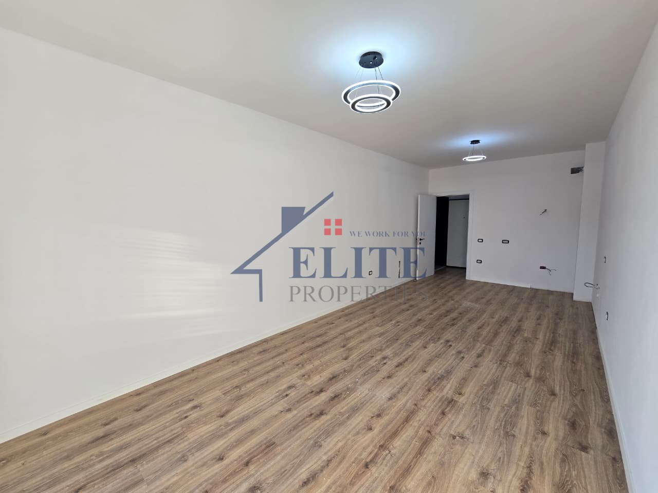 Color Splash Paskuqan, apartament 1+1 në shitje