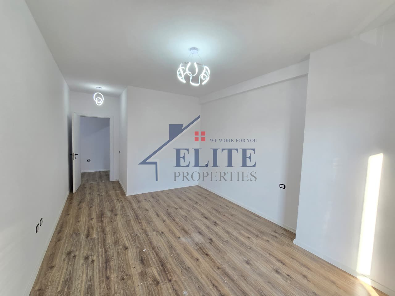 Color Splash Paskuqan, apartament 1+1 në shitje