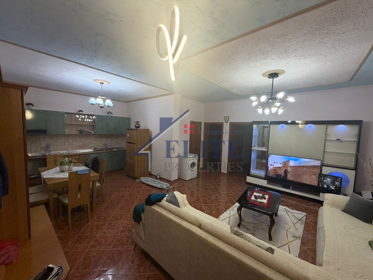 Zogu i Zi – two bedroom apartment for rent