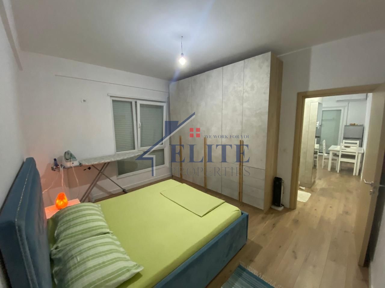 Kopshti Botanik ~ apartament 1+1 ne shitje
