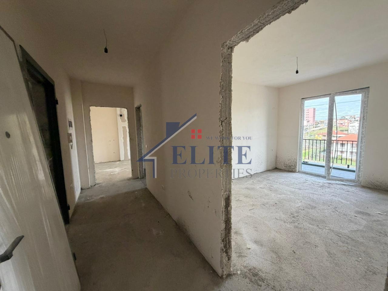 Paskuqan, apartament 2+1 në shitje